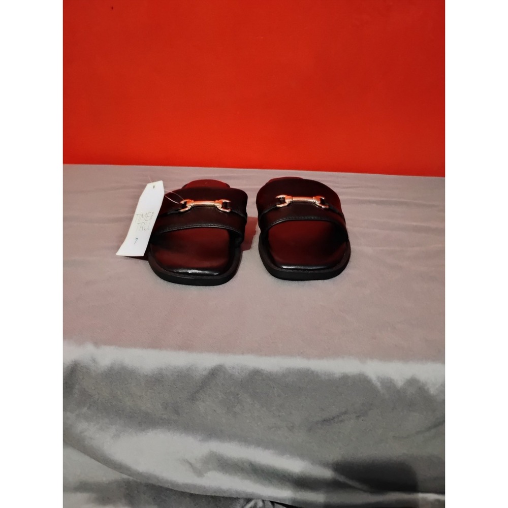 Time And Tru Women's Sandals Size 7